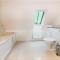 Host & Stay - Hillbrook House Dwelling