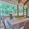 Hootenanny at Horton Creek Creekside Escape!