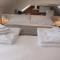 The Barn, Boutique Self-Catering Apartment - Belvoir Suite