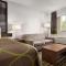 Super 8 by Wyndham Windsor/Dougall - Windsor