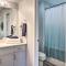 3 Mi to Branson Landing Family Condo with Pool!