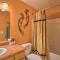 Modern Moab Townhome with Shared Pool and Hot Tub! - Moab