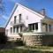 La Maison de la Douce Heure, 4 appartements climatisés avec jardin au centre ville proche des Thermes - Lons-le-Saunier