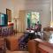 Casa Zarah - Hacienda Family Home - Pool and 2-Block to Beach