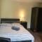 Studio-1-Staines/Heathrow/London-own entrance - Staines