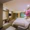 Lavande Hotel Haining Leather City Yintai Branch