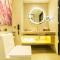 Lavande Hotels Weihai Weigao Square Branch