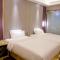 Lavande Hotel Shiyan Sanyan Branch