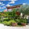 Apartment with nice terrace 684
