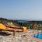 Alonissos Poikilma Villas exclusive luxury villas in nature with private pools - Alonnisoksen vanhakaupunki