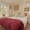 1 Abbey Court - Sherborne