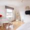 Tooting Broadway Studios & Rooms by PrimeCityHosts