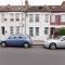 Tooting Broadway Studios & Rooms by PrimeCityHosts