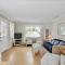 201 Amethyst Avenue