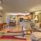 Cozy Condo on Vasquez Creek with Free Shuttle Access