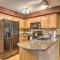 Cozy Condo on Vasquez Creek with Free Shuttle Access