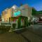 Legends Motel