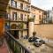 Porta Nuova Central Flat with Balcony