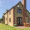 Wilstone Cottage