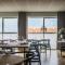 Ruths Hotel