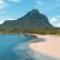 Paradis Beachcomber Golf Resort & Spa