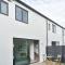 Salisbury Style - Modern city apartment - Christchurch Holiday Homes