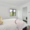 Salisbury Style - Modern city apartment - Christchurch Holiday Homes