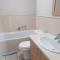 Point Village Accommodation - Santos 18