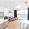 Marine Apartment 9B by Renters