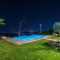 Villa Perla con piscina by Wonderful Italy