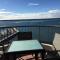 Broadwater Shores Waterfront Apartments