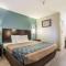 Econo Lodge Inn & Suites I-65 - Brooks