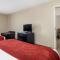 Comfort Inn & Suites Atlanta-Smyrna - Atlanta