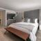 La Jolla Cove Suites