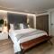 La Jolla Cove Suites