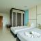 CA Hotel and Residence Phuket - SHA Extra Plus - Phuket stad