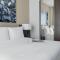 Jumeirah Living Marina Gate Dubai