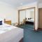 Woodland Bay Hotel