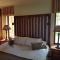 Waterside Lodge
