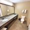 AmeriVu Inn and Suites - Chisago City - Chisago City