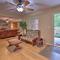 Hendersonville Home with Fire Pit 5 Mi to Downtown! - هيندرسونفيل