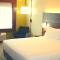 Holiday Inn Express Hotel & Suites Marina by IHG