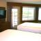 Holiday Inn Express Hotel & Suites Marina by IHG