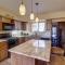 75 Corinthian 3Br 3Ba Spacious Layout, Private Garage townhouse
