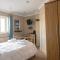Clovelly Guest House