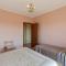 Nice apartment in Tuoro sul Trasimeno with pool