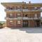 Belvilla by OYO Elegant apartment with pool - تورو سول تراسيمينو