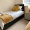 St Margarets House - Modern - 3 Bed Townhouse - Parking - Marvello Properties - Norwich