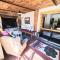 Skye High House & Cottage - Dullstroom