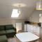 La Maison de la Douce Heure, 4 appartements climatisés avec jardin au centre ville proche des Thermes